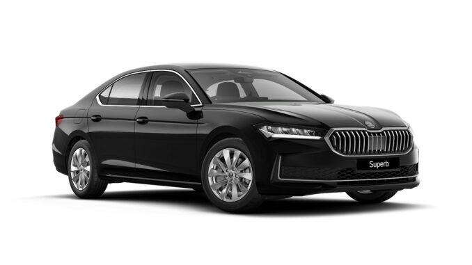 Skoda Superb 2.0 TDI Sportline 5dr DSG Diesel Hatchback - Image 1